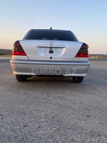 Mercedes C 200 1998, 305,606 km - 2.0 l - Bakı