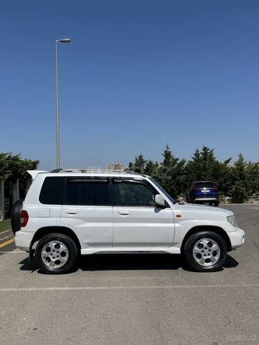 Mitsubishi Pajero io 1999, 250,000 km - 2.0 l - Bakı