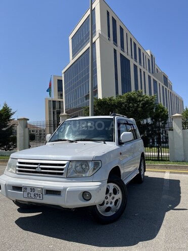 Mitsubishi Pajero io 1999, 250,000 km - 2.0 l - Bakı