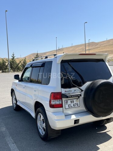 Mitsubishi Pajero io 1999, 250,000 km - 2.0 l - Bakı