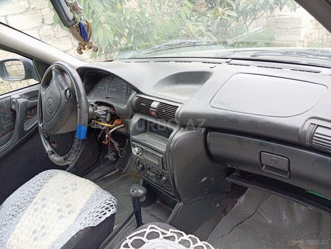 Opel Astra 1995, 337,363 km - 1.6 l - Bakı