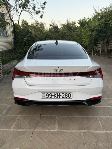 Hyundai Elantra 2021, 108,000 km - 1.6 l - Bakı