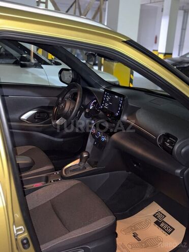 Toyota Yaris Cross 2022, 20,000 km - 1.5 l - Bakı