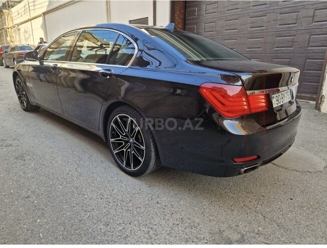 BMW 740 2009, 245,000 km - 3.0 l - Bakı