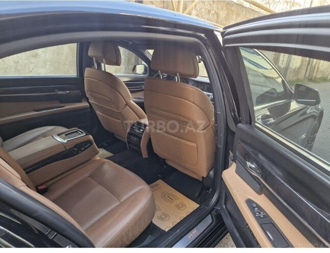 BMW 740 2009, 245,000 km - 3.0 l - Bakı