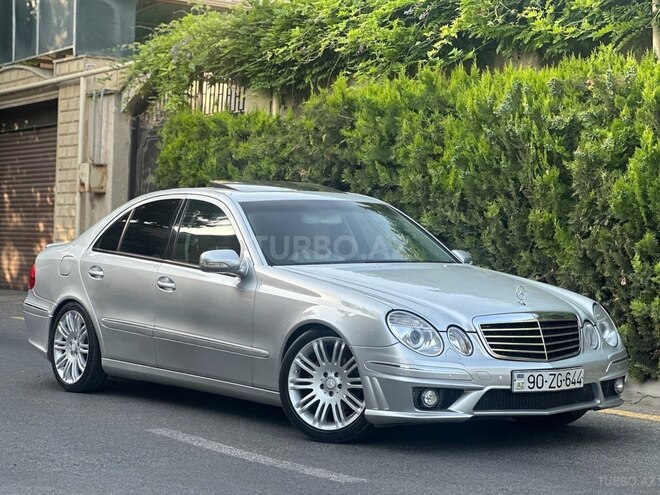 Mercedes E 240 2002, 242,900 km - 2.6 l - Bakı