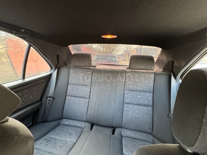 Mercedes C 200 1995, 363,000 km - 2.0 l - Tovuz