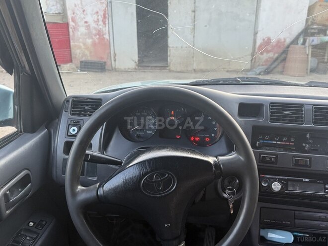 Toyota RAV4 1995, 275,800 km - 2.0 l - Bakı