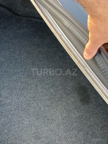 Mercedes C 200 1998, 305,606 km - 2.0 l - Bakı