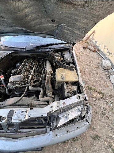 Mercedes C 220 d 1999, 450,000 km - 2.0 l - Bakı