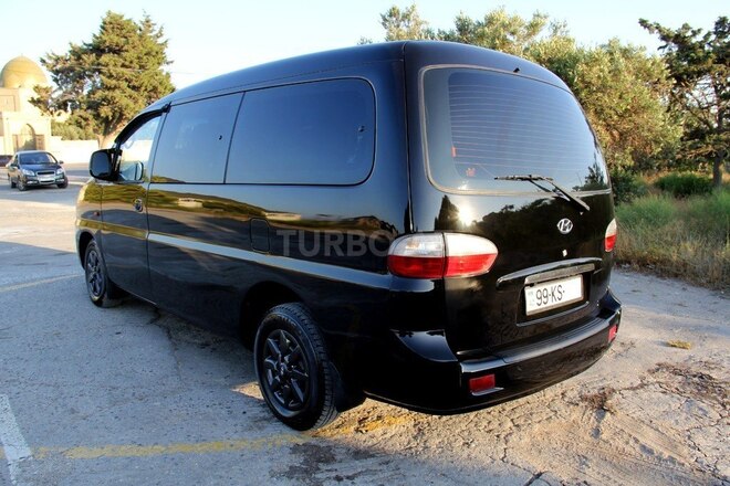 Hyundai H-1 2006, 353,760 km - 2.5 l - Bakı