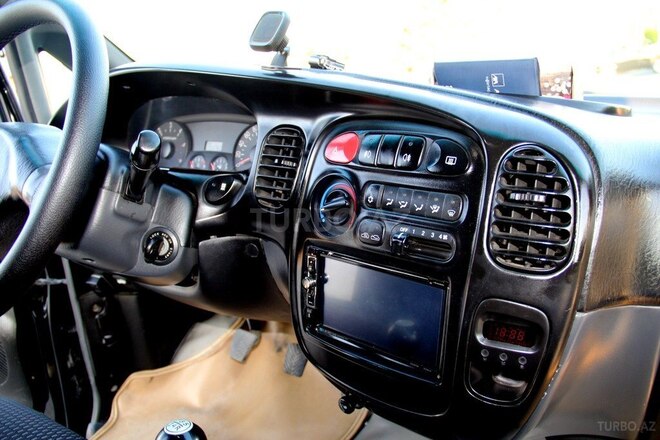 Hyundai H-1 2006, 353,760 km - 2.5 l - Bakı