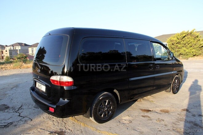 Hyundai H-1 2006, 353,760 km - 2.5 l - Bakı