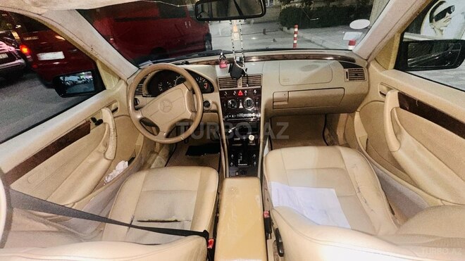 Mercedes C 230 1999, 100,000 km - 2.3 l - Bakı
