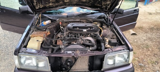 Mercedes 190 1991, 413,000 km - 2.0 l - Füzuli