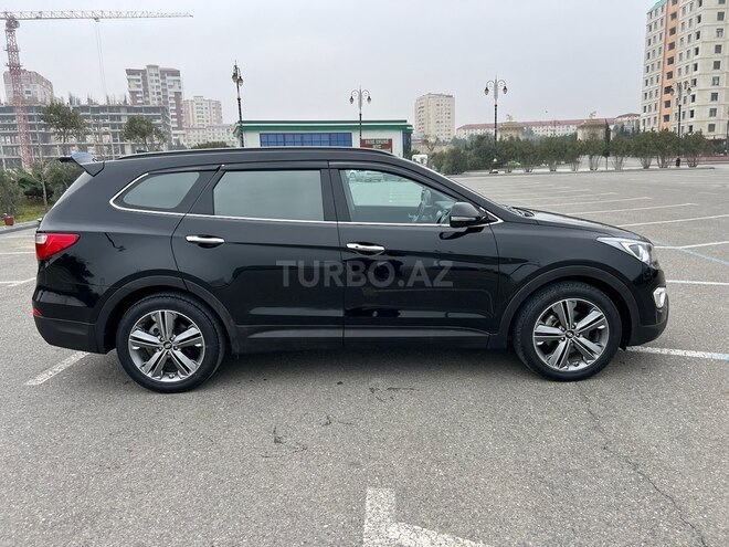 Hyundai Santa Fe-17