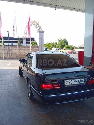 Mercedes E 270 2000, 931,566 km - 2.7 l - Cəlilabad