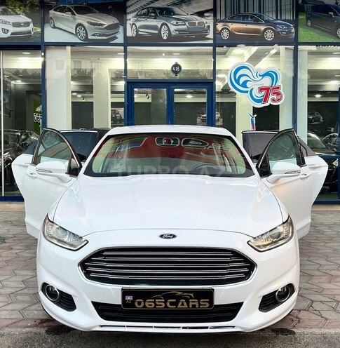 Ford Fusion (North America)-2