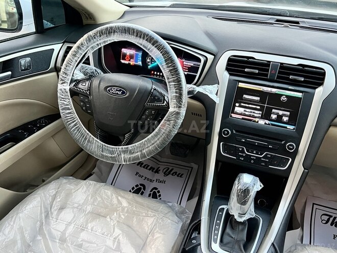 Ford Fusion (North America)-10