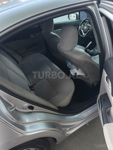 Honda Civic 2014, 275,000 km - 1.5 l - Gəncə