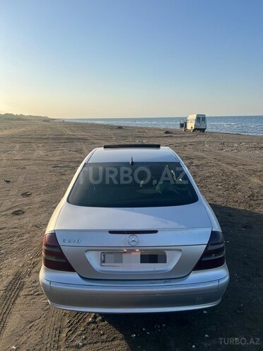 Mercedes E 270 2002, 505,776 km - 2.7 l - Bakı