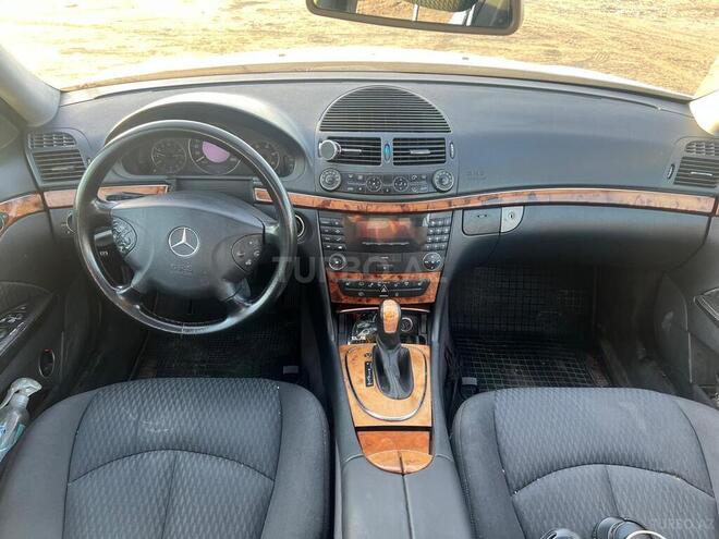 Mercedes E 270 2002, 505,776 km - 2.7 l - Bakı
