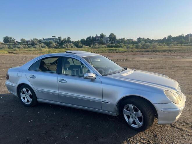 Mercedes E 270 2002, 505,776 km - 2.7 l - Bakı