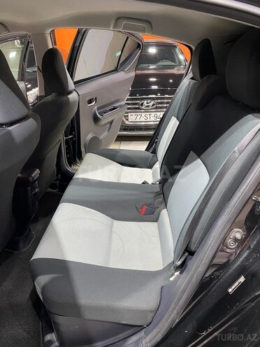 Toyota Prius C 2015, 160,000 km - 1.5 l - Sumqayıt