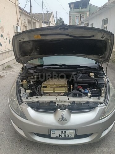 Mitsubishi Grandis 2003, 355,143 km - 2.4 l - Bakı
