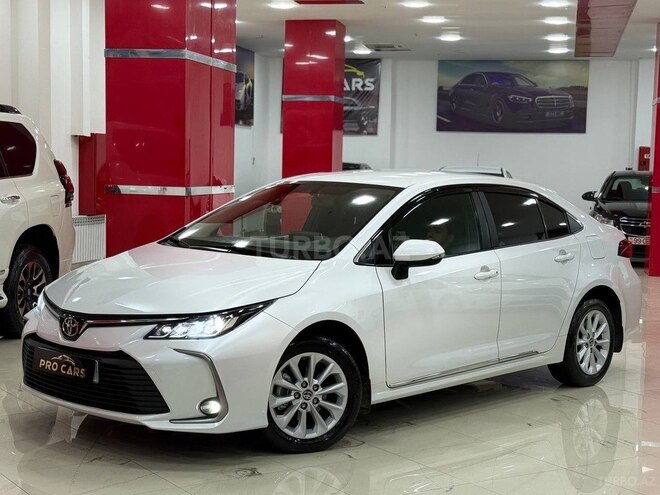 Toyota Corolla 2022, 100,000 km - 1.6 l - Bakı