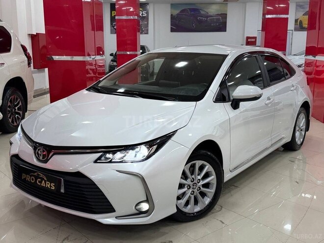 Toyota Corolla 2022, 100,000 km - 1.6 l - Bakı