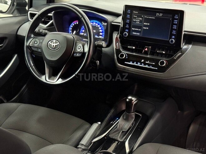 Toyota Corolla 2022, 100,000 km - 1.6 l - Bakı