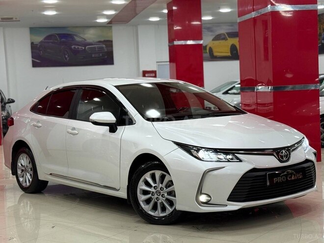 Toyota Corolla 2022, 100,000 km - 1.6 l - Bakı
