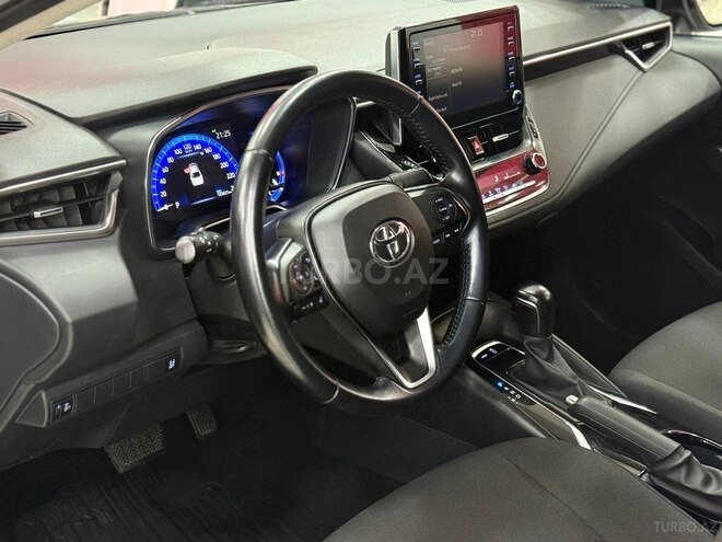 Toyota Corolla 2022, 100,000 km - 1.6 l - Bakı