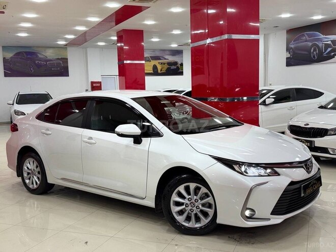 Toyota Corolla 2022, 100,000 km - 1.6 l - Bakı