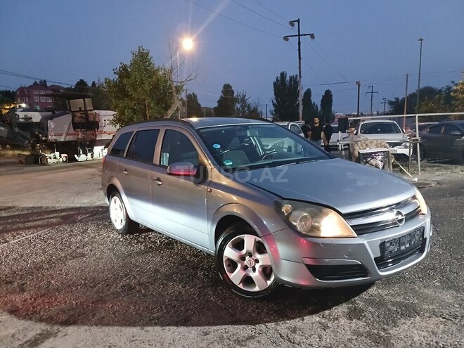Opel Astra 2006, 300,000 km - 1.9 l - Bakı