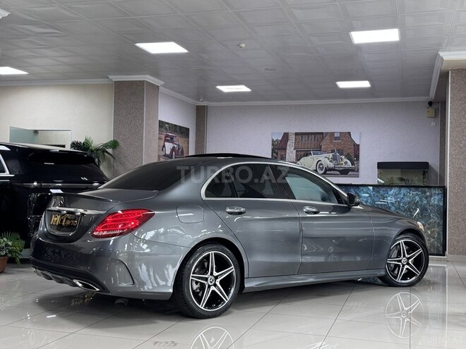 Mercedes C 300 2017, 74,000 km - 2.0 л - Bakı
