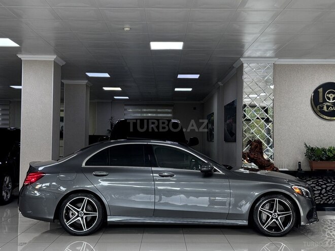 Mercedes C 300 2017, 74,000 km - 2.0 л - Bakı