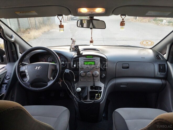Hyundai H-1 2010, 189,000 km - 2.5 л - Bakı