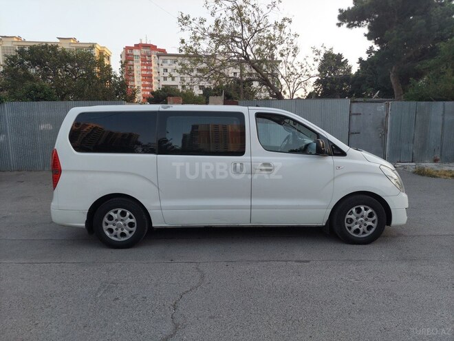 Hyundai H-1 2010, 189,000 km - 2.5 л - Bakı
