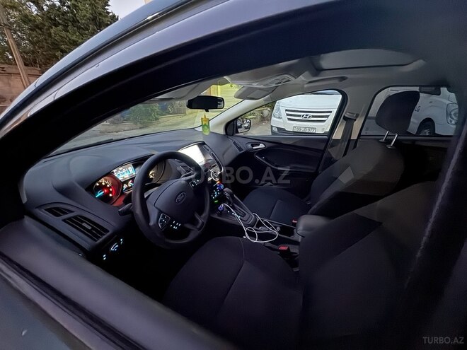 Ford Focus (North America) 2018, 250,000 km - 2.0 l - Bakı