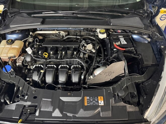 Ford Focus (North America) 2018, 250,000 km - 2.0 l - Bakı