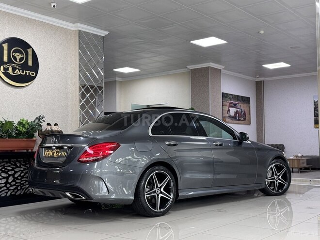 Mercedes C 300 2017, 74,000 km - 2.0 л - Bakı