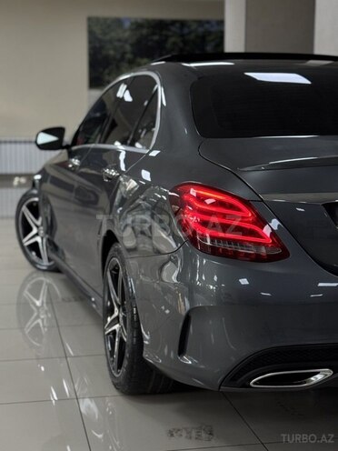 Mercedes C 300 2017, 74,000 km - 2.0 л - Bakı