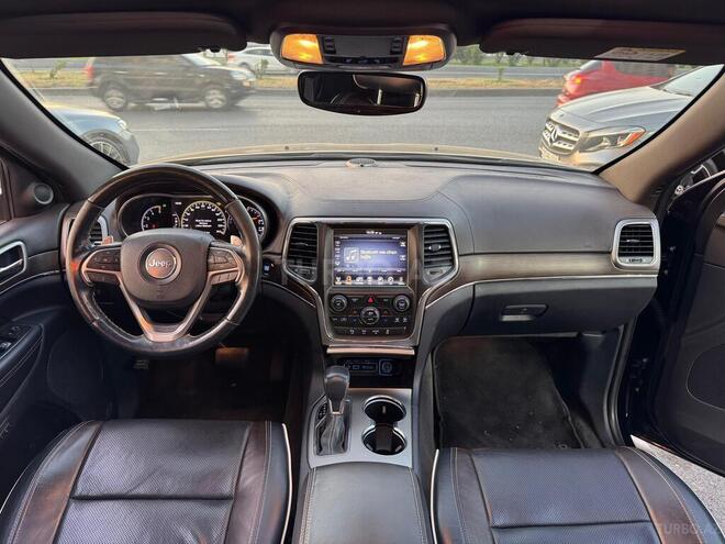 Jeep Grand Cherokee-12