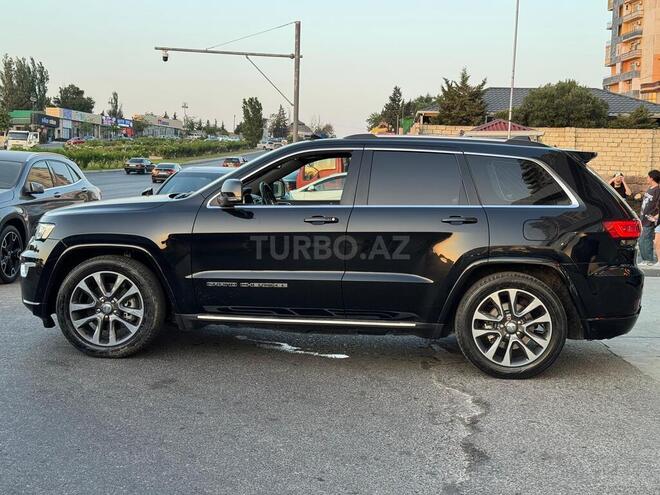 Jeep Grand Cherokee-15