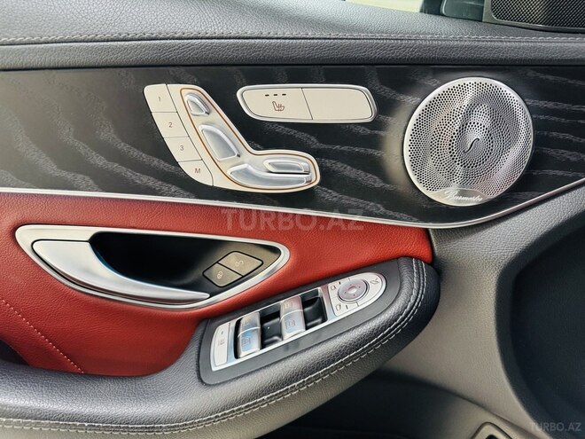 Mercedes C 300 2017, 74,000 km - 2.0 л - Bakı