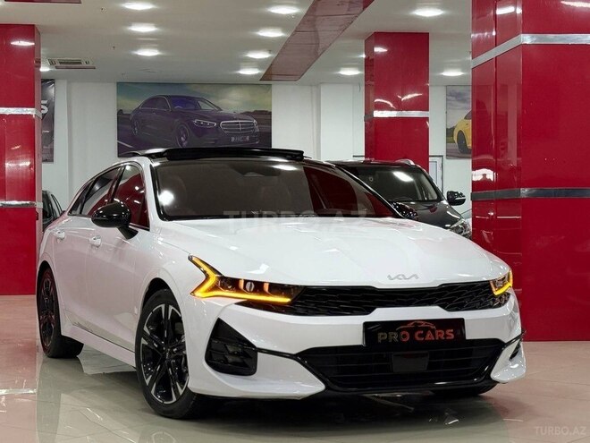 Kia K5-1