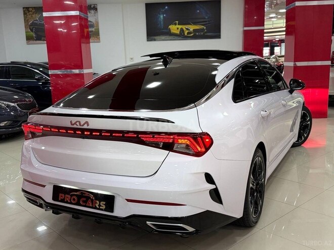 Kia K5-12