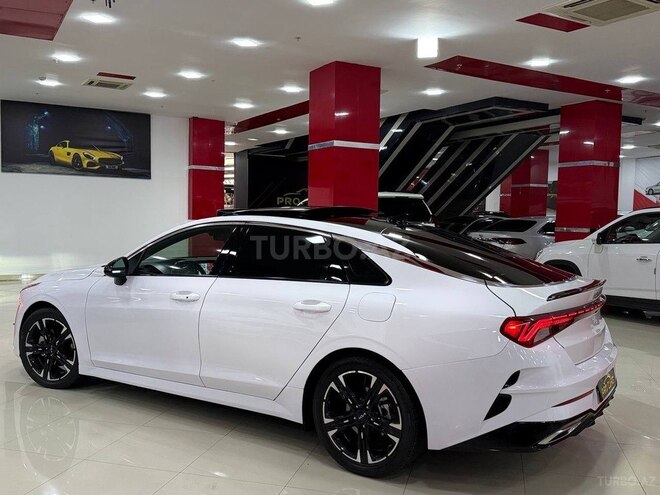 Kia K5-14
